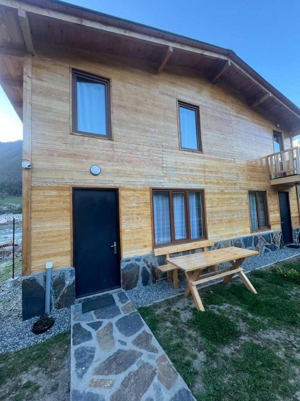 Cottage Qel Mestia Kültér fotó